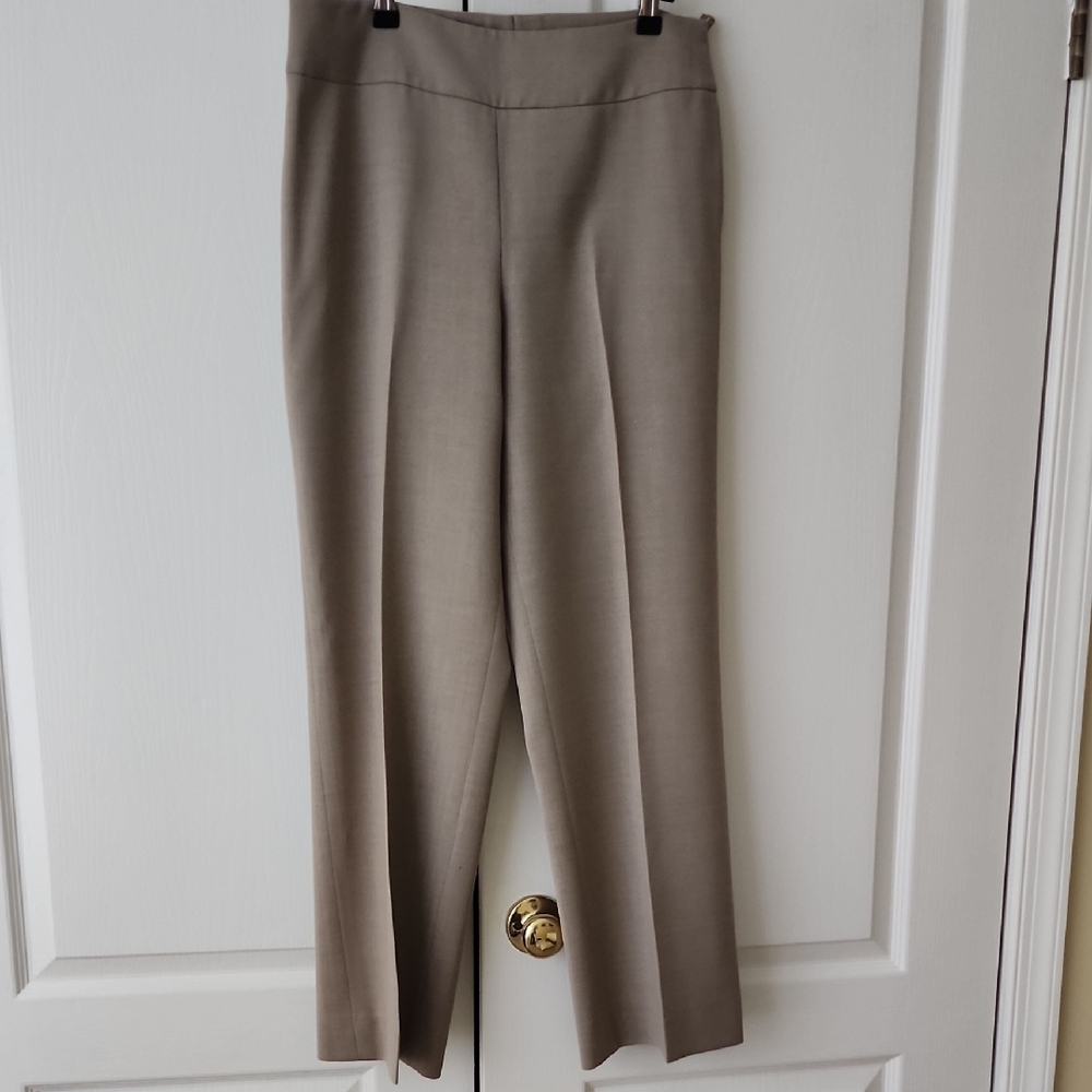 Akris Classic Beige Women's Trousers
